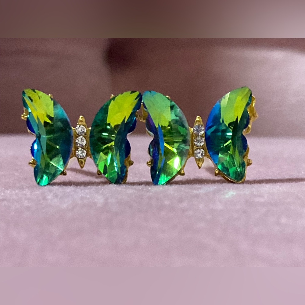 Green /Blue Butterfly Stud Earrings - Picture 3 of 8